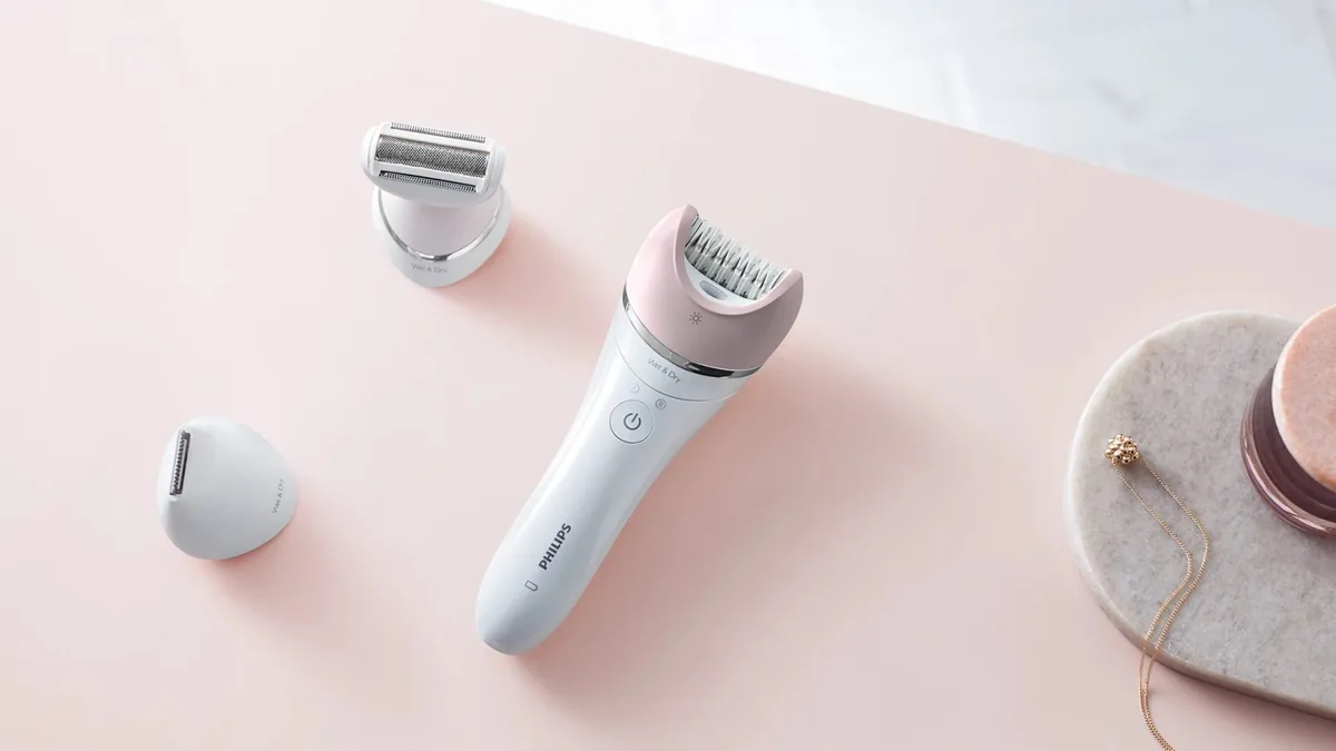 Епілятор Philips 8000 серії, дисковий, акумуляторний, з пінцетом, 32 пінцети, вологозахищений, для сухого та вологого використання