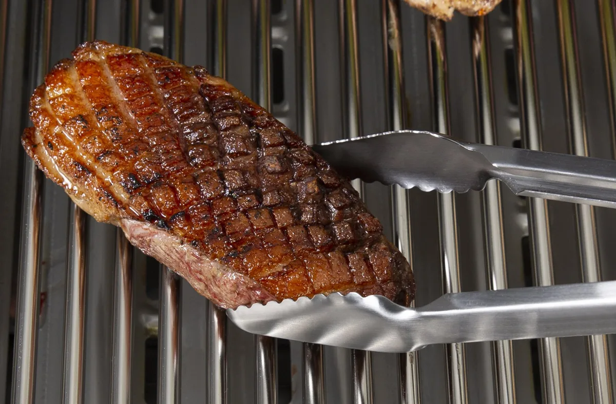 Щипцы для гриля Broil King нержавеющая сталь 40 см черные