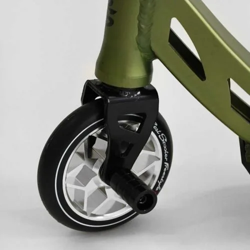 Труковий самокат Best Scooter HIC-система алюмінієвий диск та дека для підлітків та дорослих.