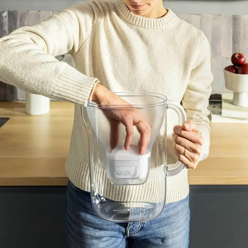 Фільтр-глечик Brita 3,6 л білий з 3 картриджами MAXTRA PRO для очищення води
