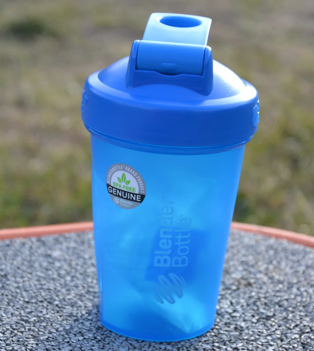 Шейкер спортивний BlenderBottle Tritan 590 мл Блакитний