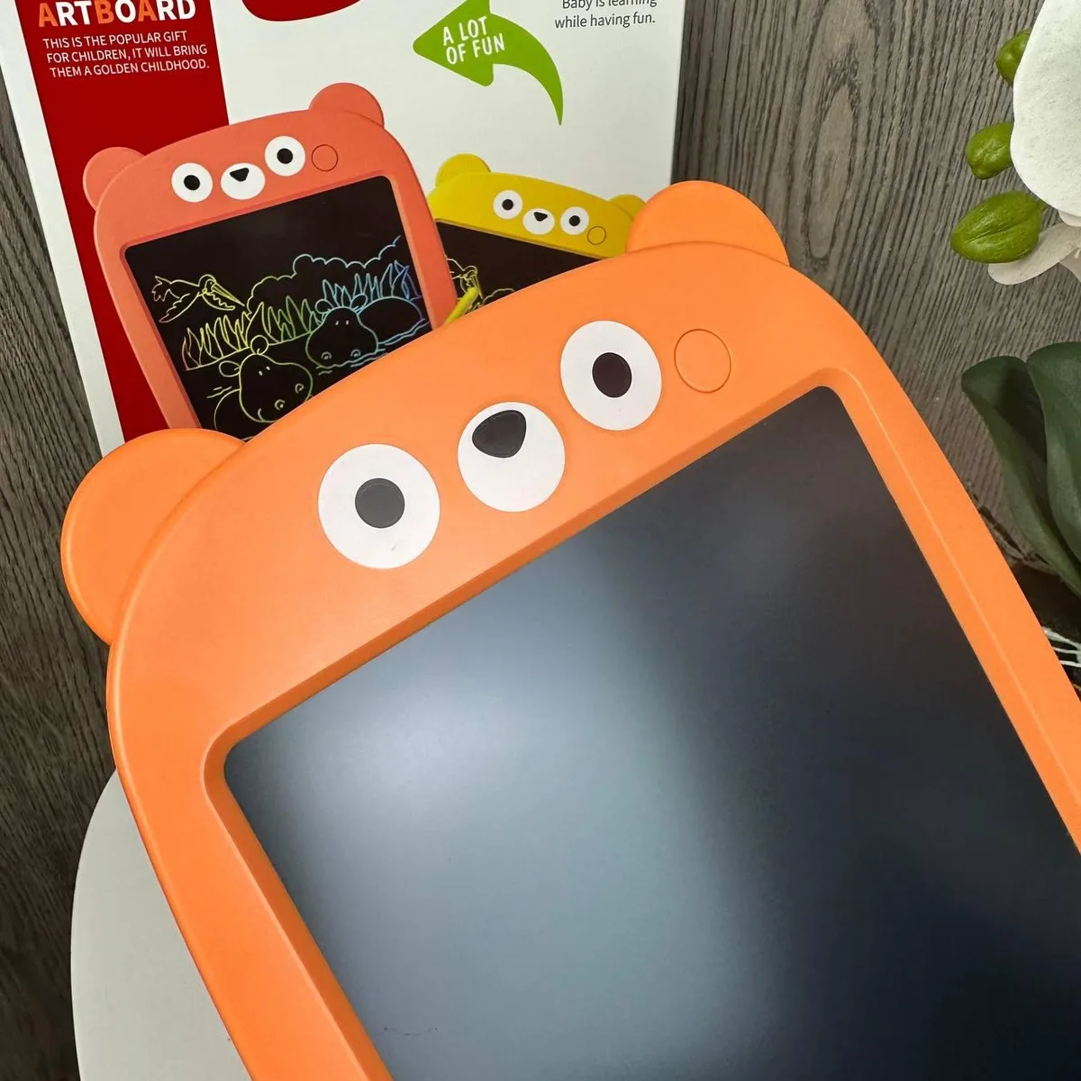 Детский планшет для рисования LCD 12 дюймов пластик оранжевый 30х19 см