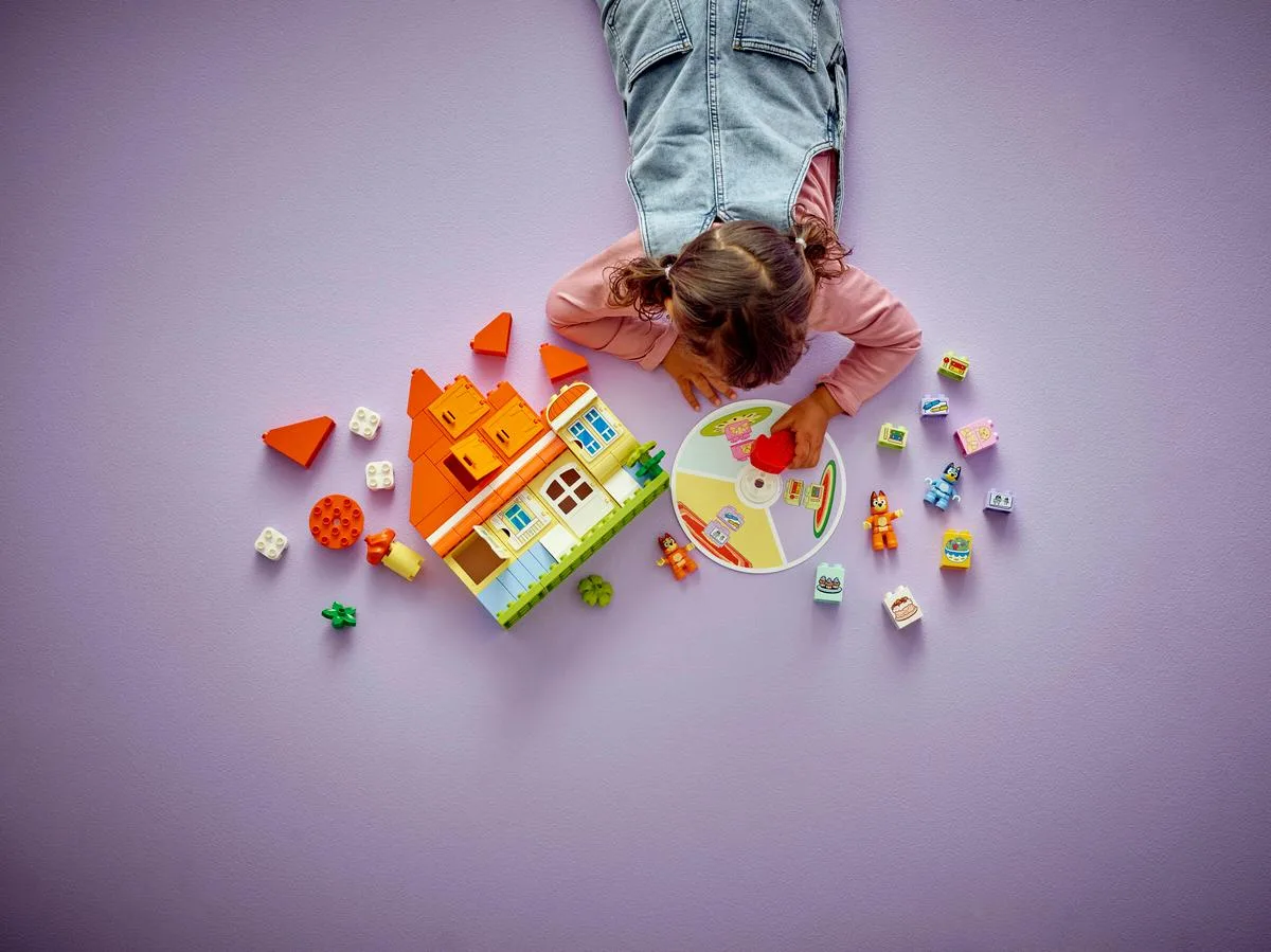 Конструктор LEGO DUPLO 83 елементи різнокольоровий для дітей від 3 років