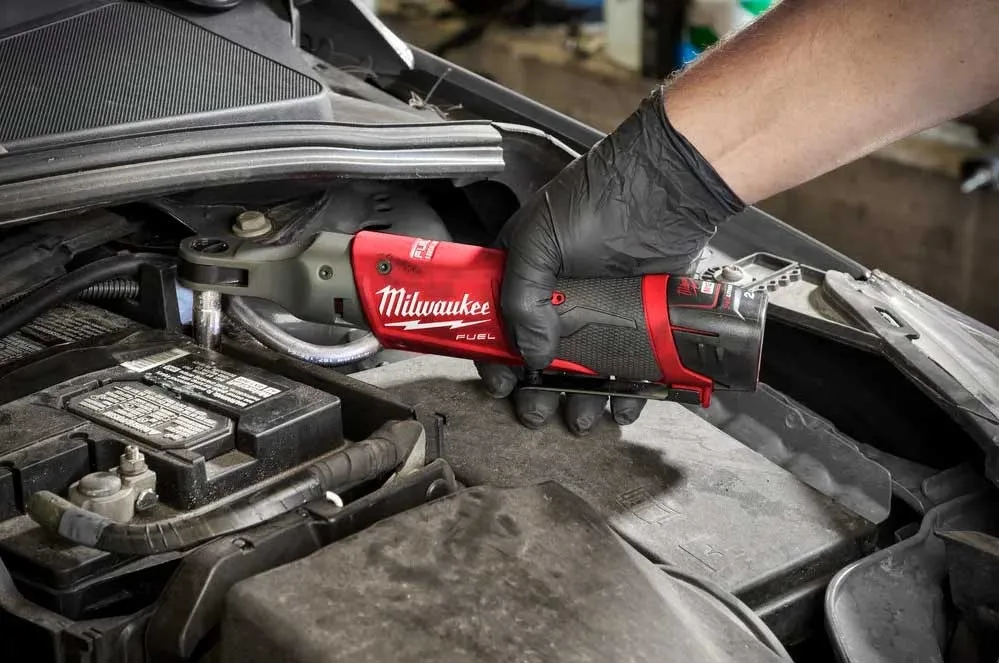 Акумуляторний ударний гвинтоверт Milwaukee M18 BLIDRC-0, 12В, 81Нм, 0-175 об/хв, 1/2", 1.5кг, без батареї та зарядного пристрою.
