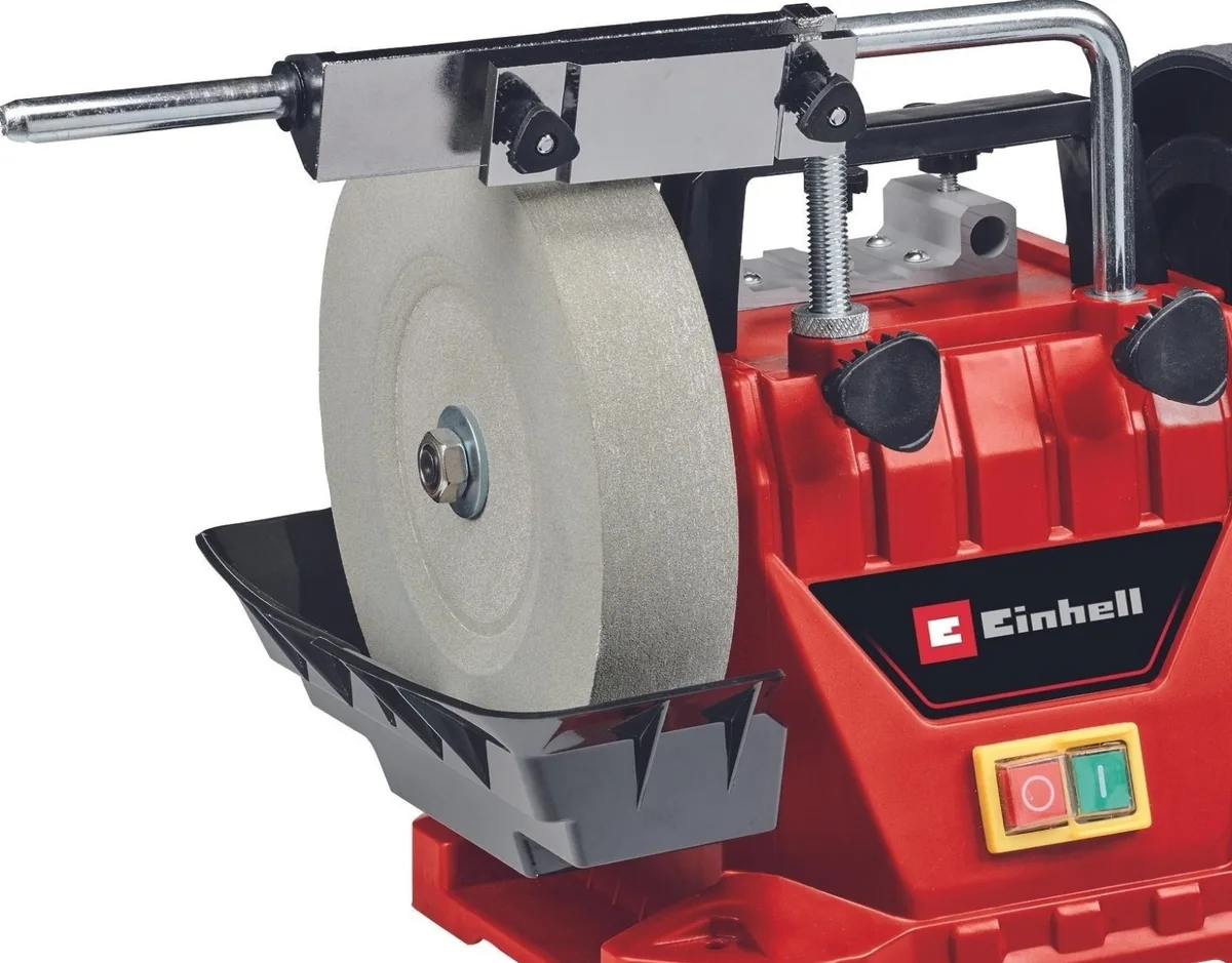 Станок для влажной заточки Einhell TC-WG 200, мощность 125Вт, диск 200х32мм, кожаный диск 180х30мм, 110 об/мин, вес 733кг