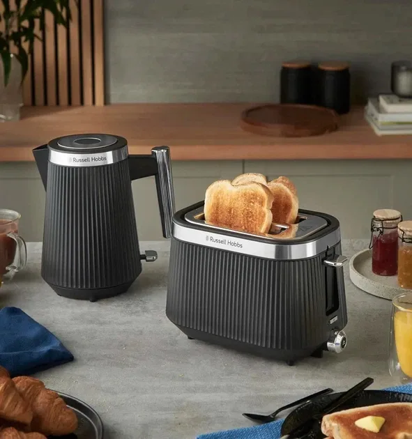 Тостер Russell Hobbs Пластик Нержавіюча сталь 17,6х28,5х27,1 см Чорний