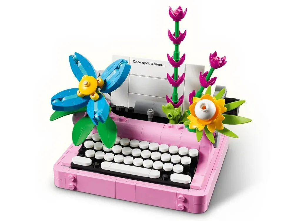 Конструктор LEGO Creator 3-в-1 пластик різнокольоровий