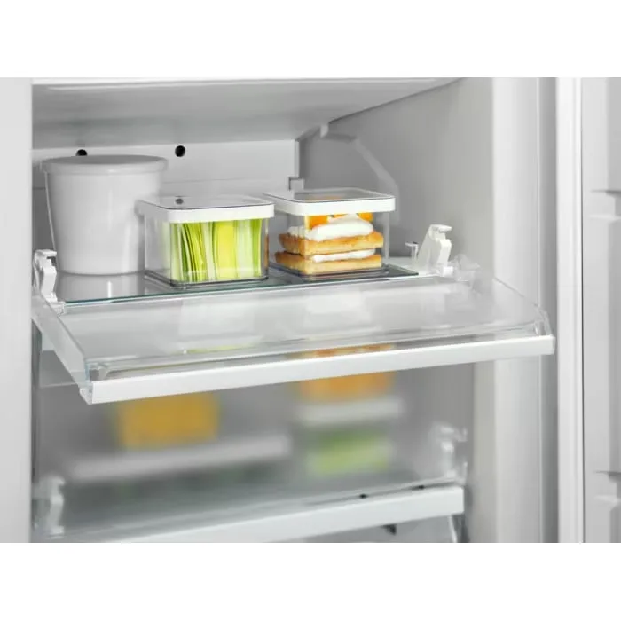 Морозильна камера Electrolux вбудована 211л No Frost для зберігання продуктів автоматичне розморожування