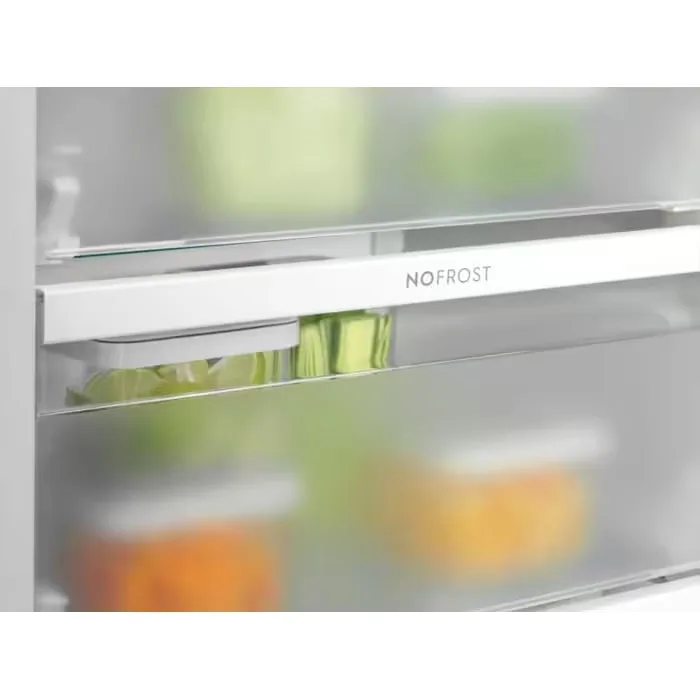 Морозильна камера Electrolux вбудована 211л No Frost для зберігання продуктів автоматичне розморожування