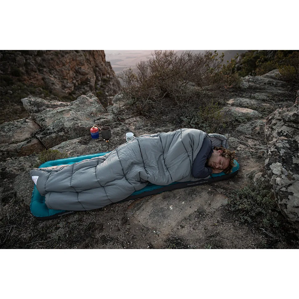 Спальный мешок Naturehike полиэстер 190+30х80 см серый с капюшоном