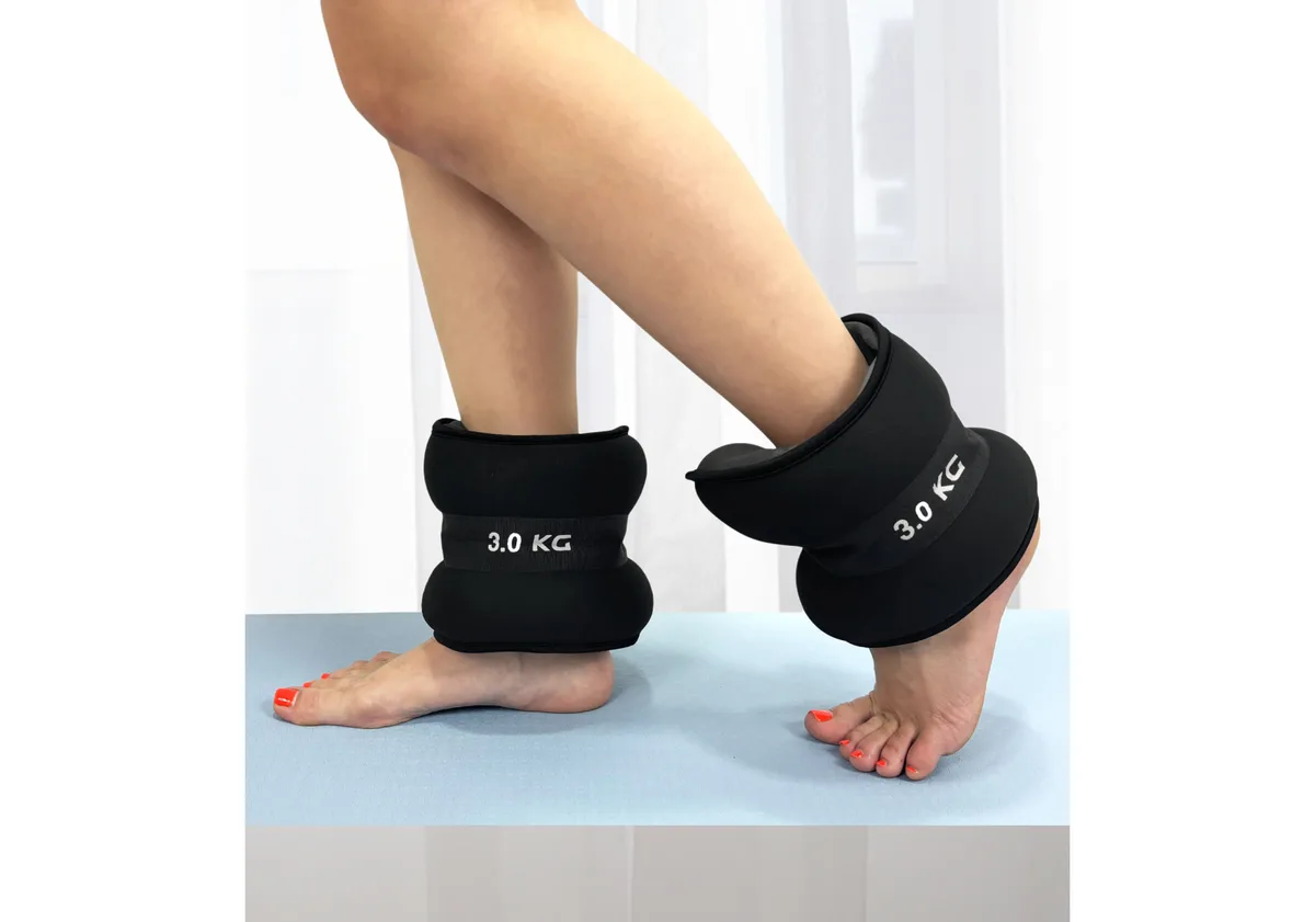 Утяжелителі EasyFit Comfort неопрен 3 кг чорні