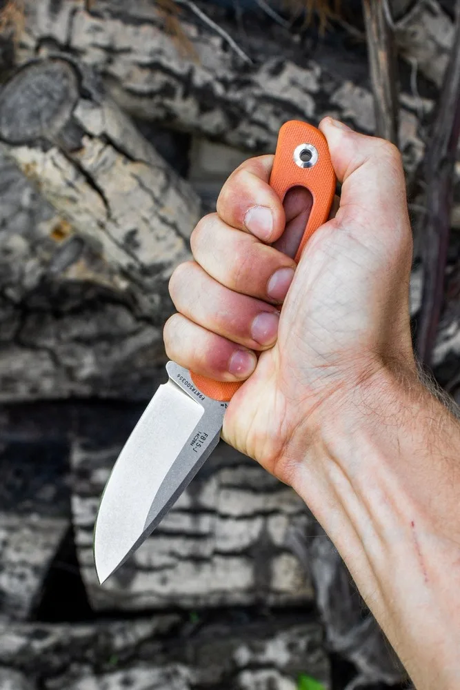Ніж Ruike туристичний Sandvik 14C28N 85 мм помаранчевий