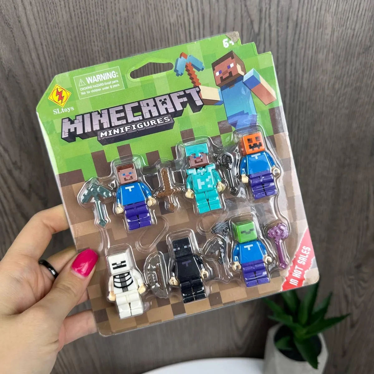 Фигурки LEGO Майнкрафт 6 фигурок с инструментом пластик 22х18 см разные цвета