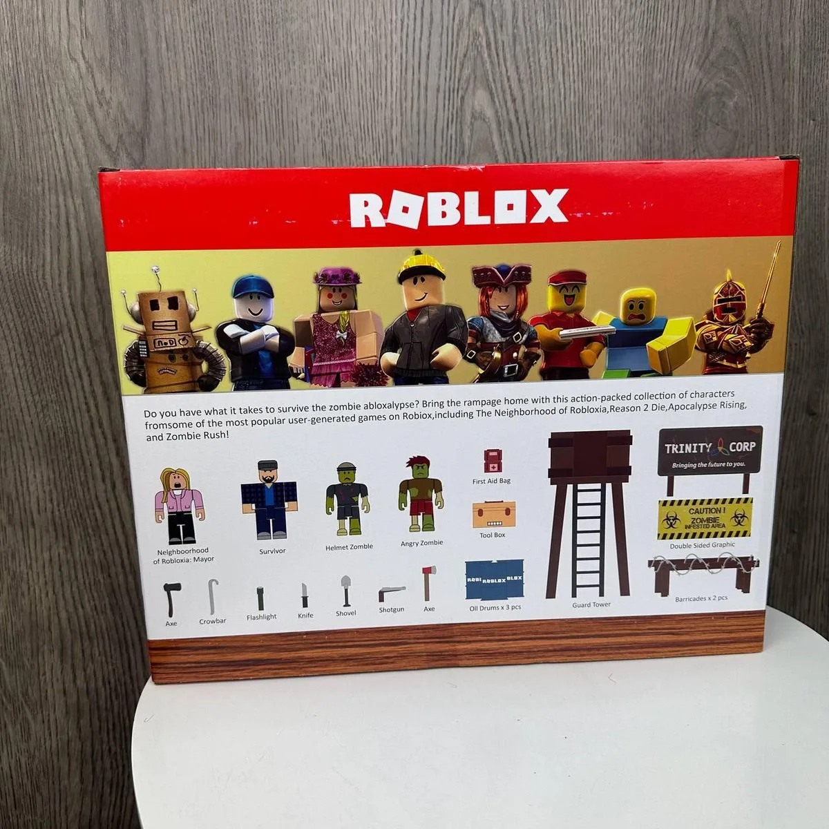 Игровые фигурки Roblox набор из 9 персонажей пластик 35х27,5х8,5 см разные цвета