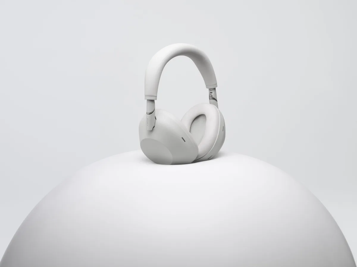 Наушники Over-ear Sony WH-1000XM6 BT 5.3, ANC, Hi-Res, AAC, LDAC, LC3, Wireless, Mic, Серебристый