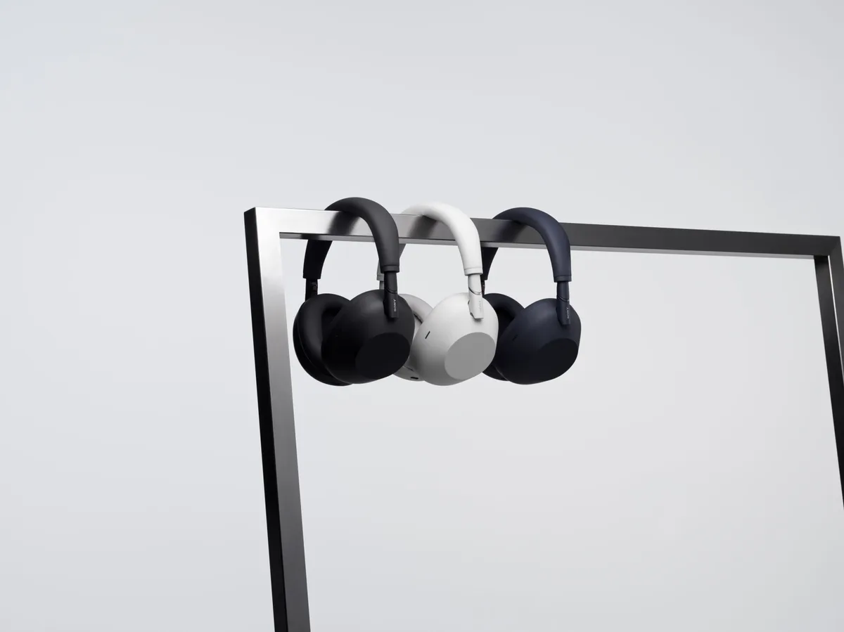 Наушники Over-ear Sony WH-1000XM6 BT 5.3, ANC, Hi-Res, AAC, LDAC, LC3, Wireless, Mic, Серебристый