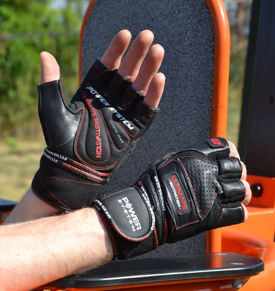 Перчатки для фитнеса Active Point Искусственная кожа XL Черные Красные