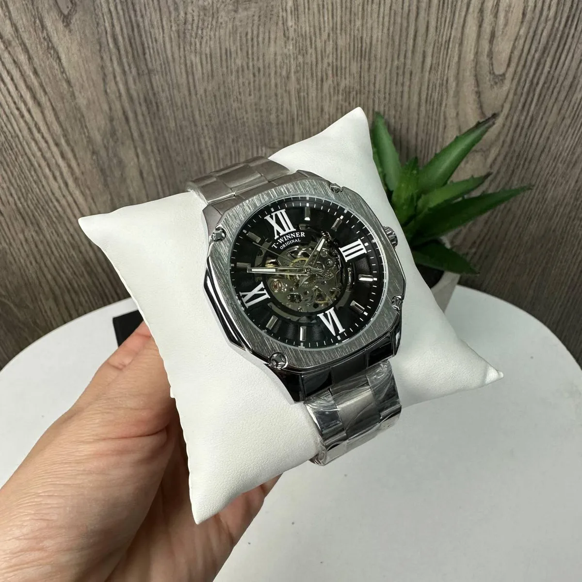 Мужские механические часы Winner GMT-1159 Gold скелетон с автоподзаводом металлические 24 см серебро с черным