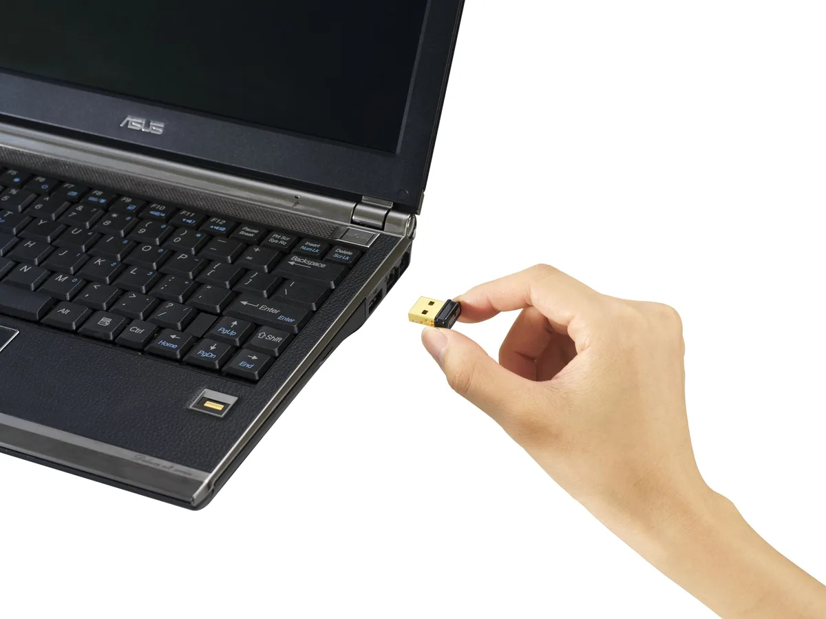 Адаптер Bluetooth ASUS USB 2.0 5.4 вбудована антена чорний 1,9 г