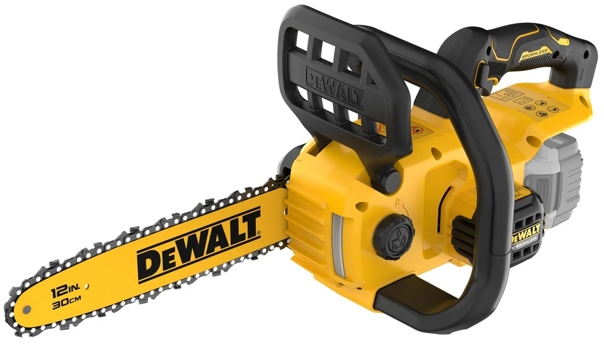 Акумуляторна ланцюгова пила DeWALT XR Li-Ion 18В з шиною 30 см та ланцюгом Oregon 3/8, 1.1 мм, вага 2.7 кг (без акумулятора та зар