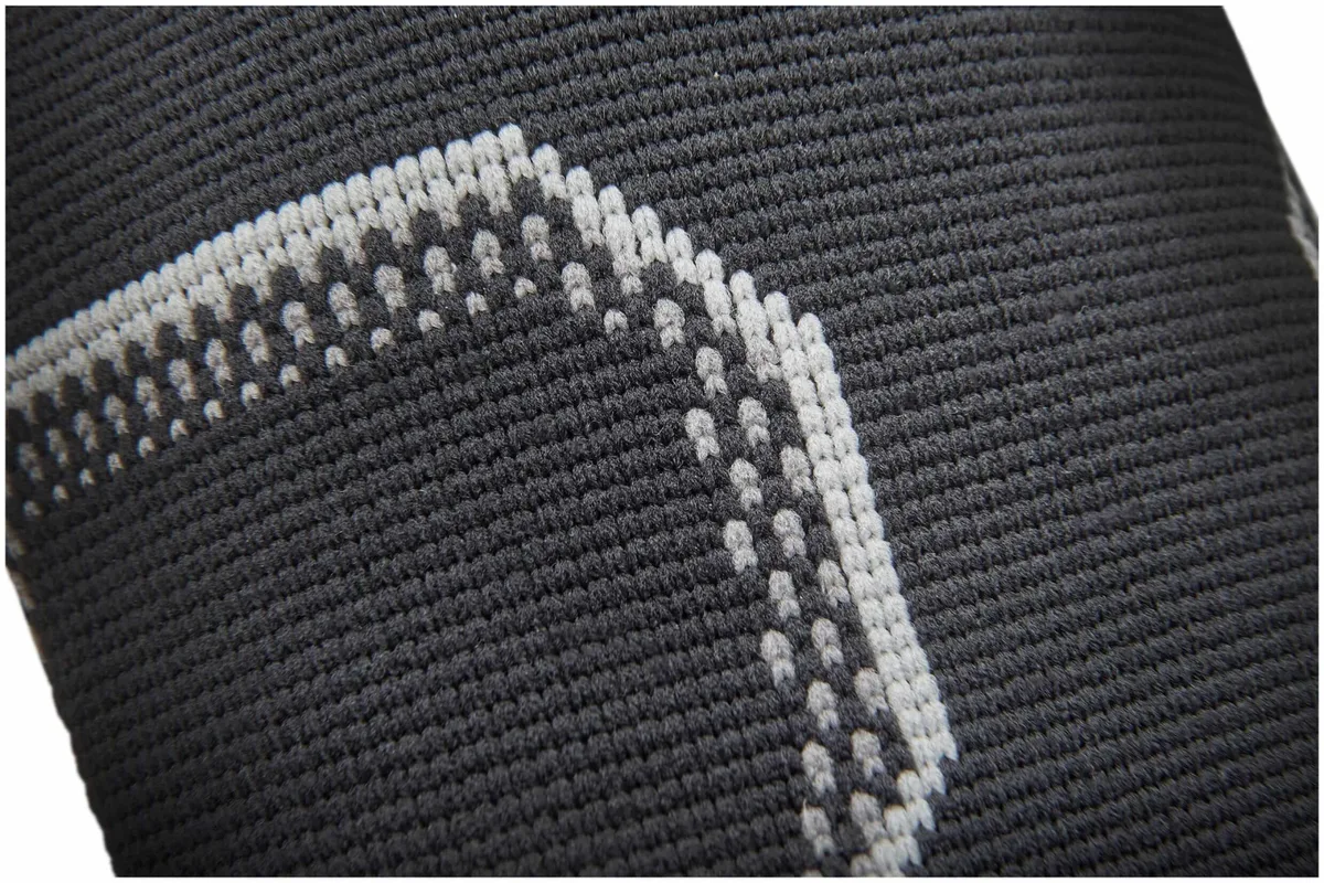 Фіксатор коліна Adidas нейлон спандекс XL чорний