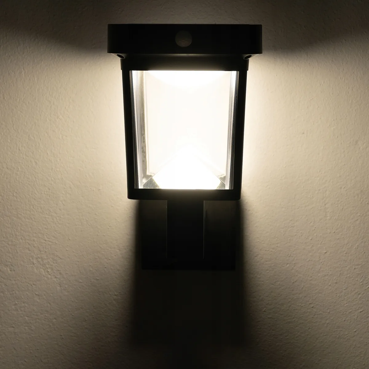 Сонячний LED-світильник LumiLED пластик 120х120х50 мм білий