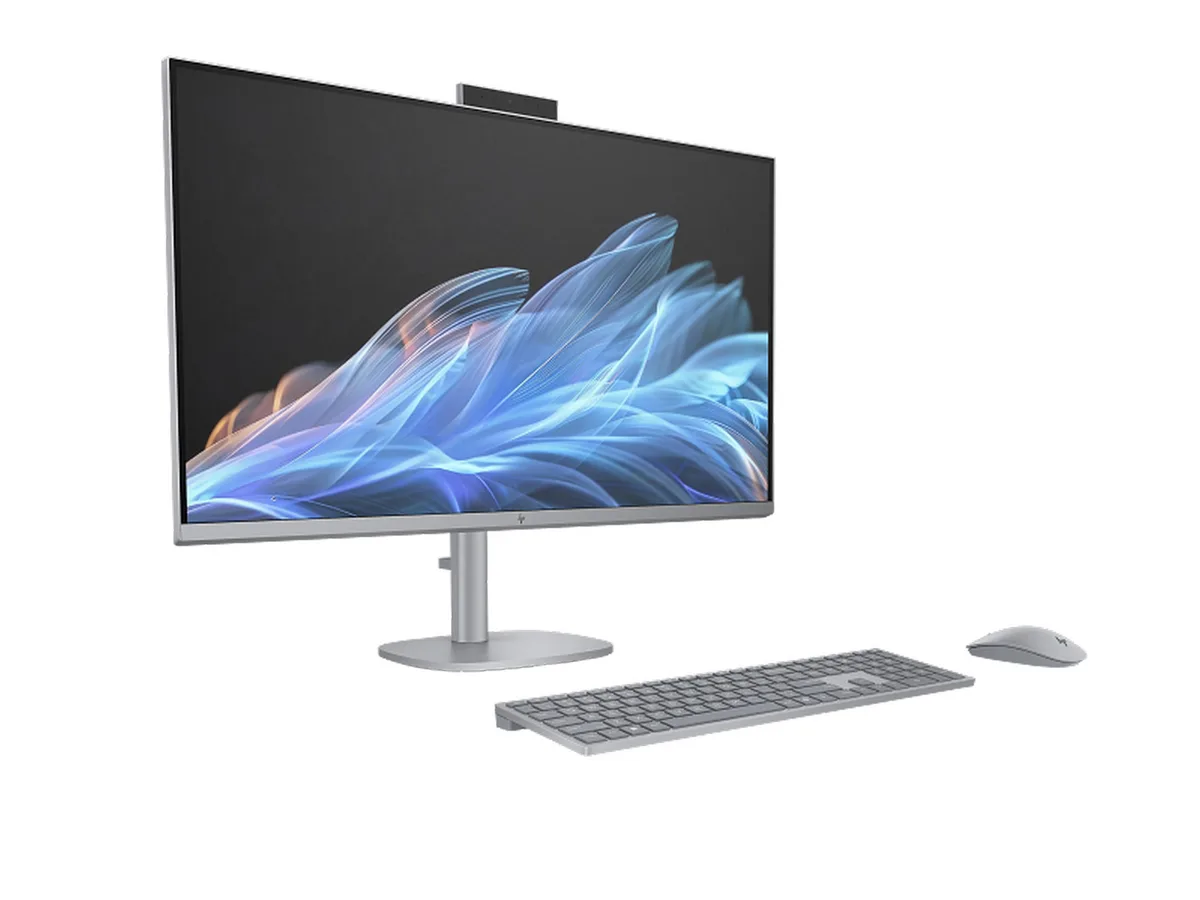 Персональний моноблок HP 31.5" UHD IPS Intel Core Ultra 5 16GB SSD Дискретна відеокарта