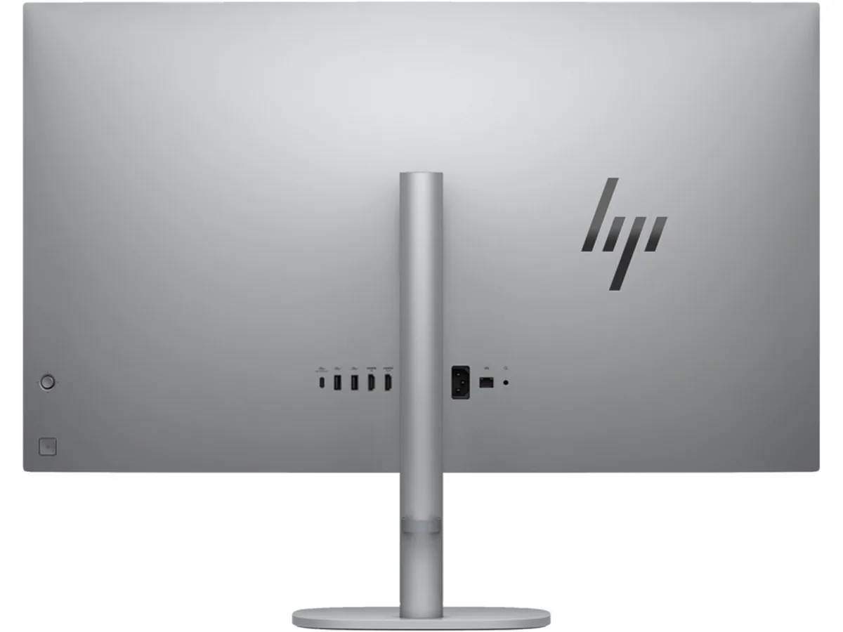 Персональний моноблок HP 31.5" UHD IPS Intel Core Ultra 5 16GB SSD Дискретна відеокарта