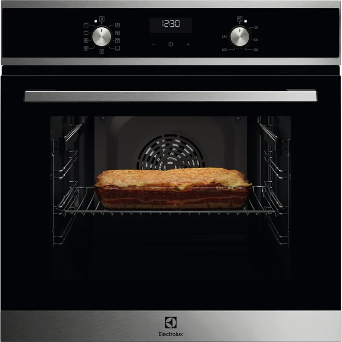 Електрична духовка Electrolux, 65л, клас A, з дисплеєм, конвекційним приготуванням та телескопічними направляючими, чорного кольор