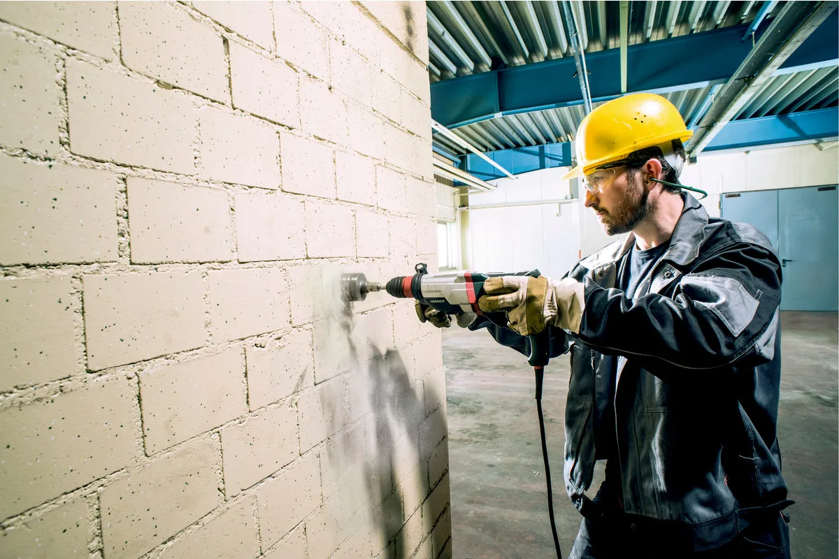 Перфоратор Metabo KHE 2860 Quick SDS-plus 880Вт з пластиковим кейсом, змінним патроном, вага 3.1кг.