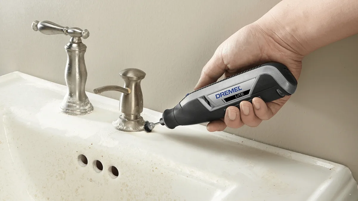 Акумуляторна шліфувально-гравірувальна машина Dremel Lite 7760-15 3.6В з 15 насадками, 8000-25000 об/хв, 1х2А·год.