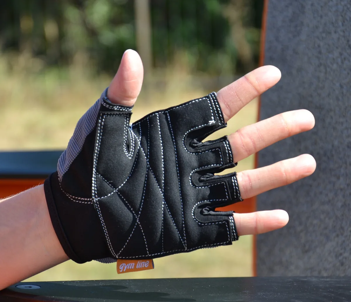 Перчатки Active Point искусственная кожа L серые