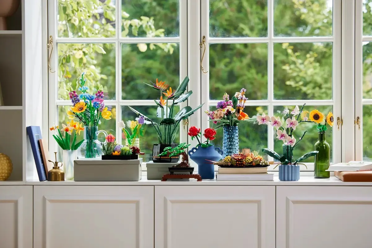 Конструктор LEGO Icons Botanicals Соняшники