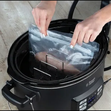 Мультиварка Russell Hobbs Sous Vide, 350Вт, 6.5л чаша, електронне управління, 2 термометри, вакуумний упаковщик, нержавіюча сталь.