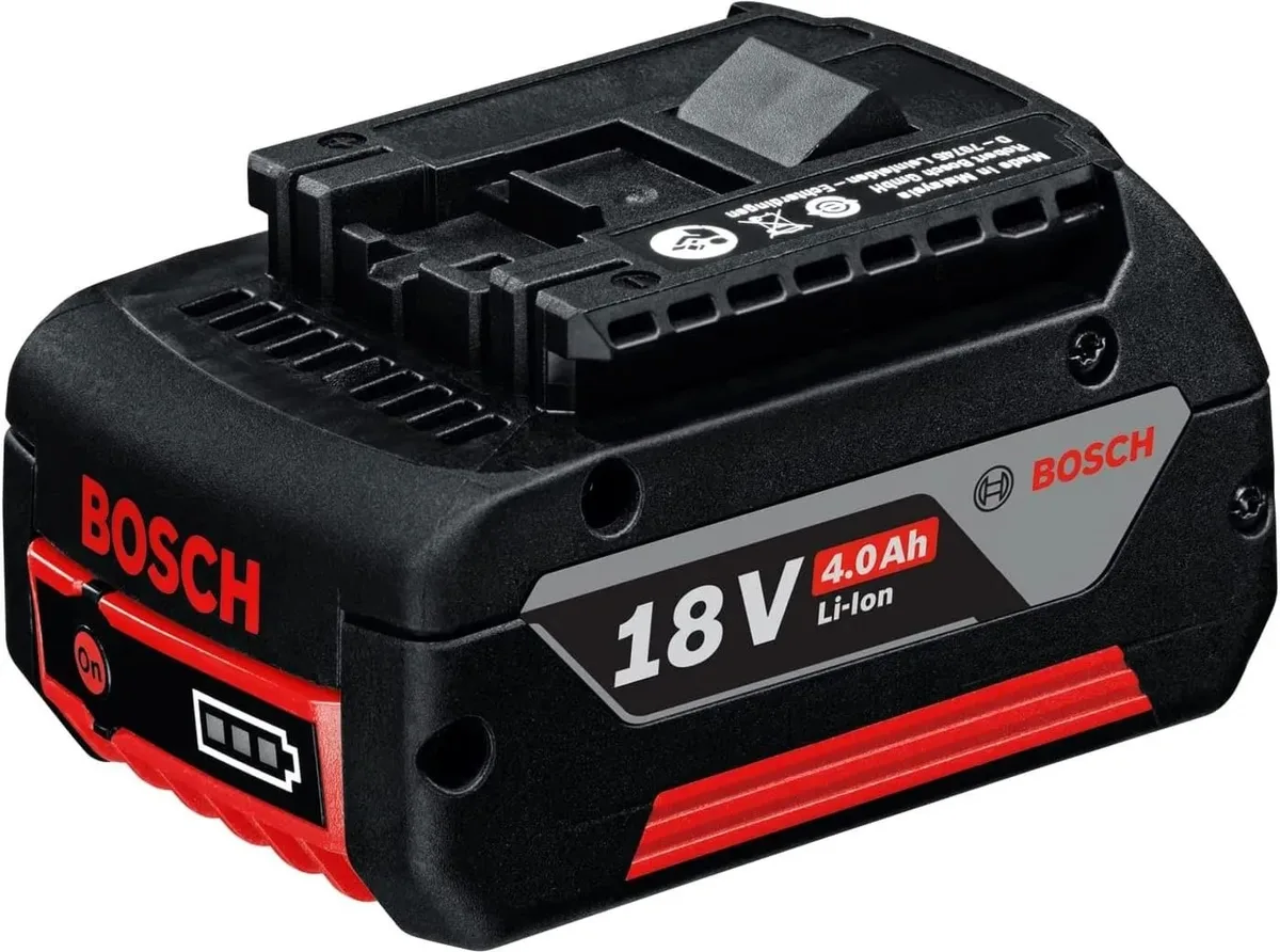 Акумулятор Bosch Professional 18В 4А·год, вага 1.1 кг.