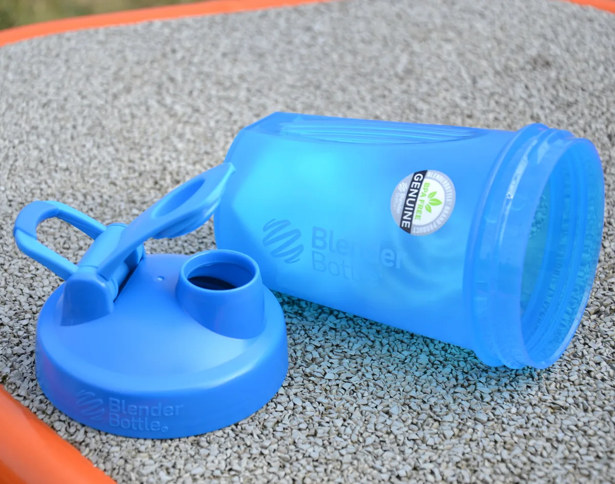Шейкер спортивний BlenderBottle Tritan 590 мл Блакитний