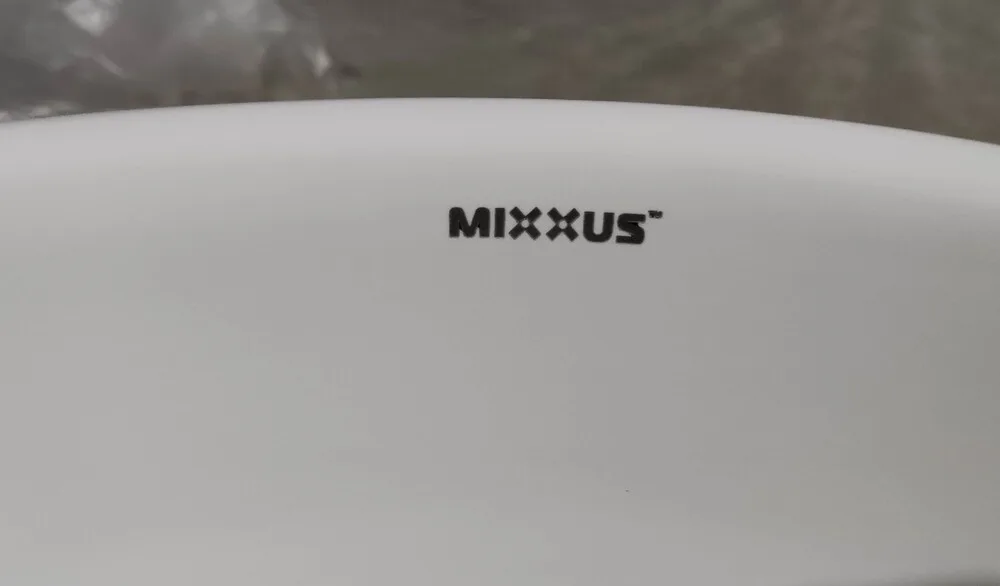 Раковина накладна MIXXUS PREMIUM санітарна порцеляна 400х400х150 мм біла