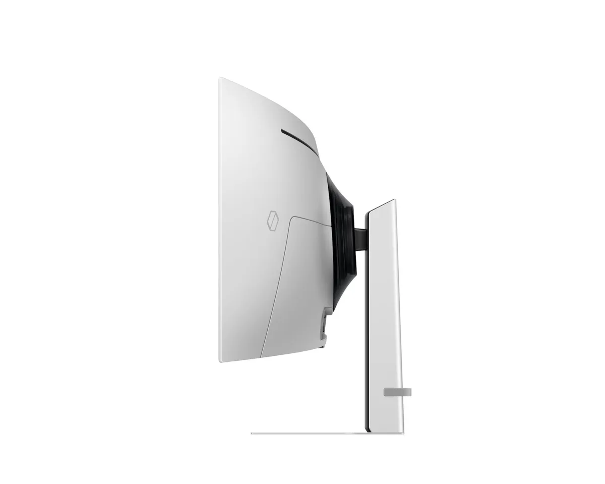Монитор Samsung 48.7" Odyssey G9 49DG910 HDMI, DP, USB, USB-C, OLED, 5120x1440, 32:9, 144Гц, 0.3мс, изогнутый.
