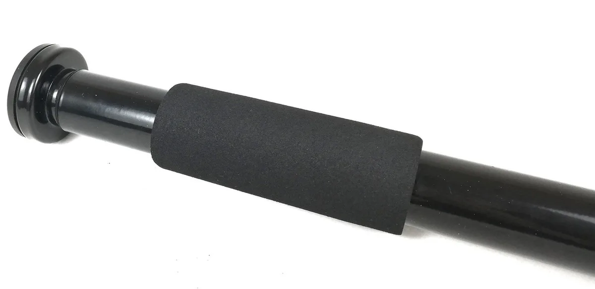 Розсувний турнік EasyFit сталь 63-100 см чорний