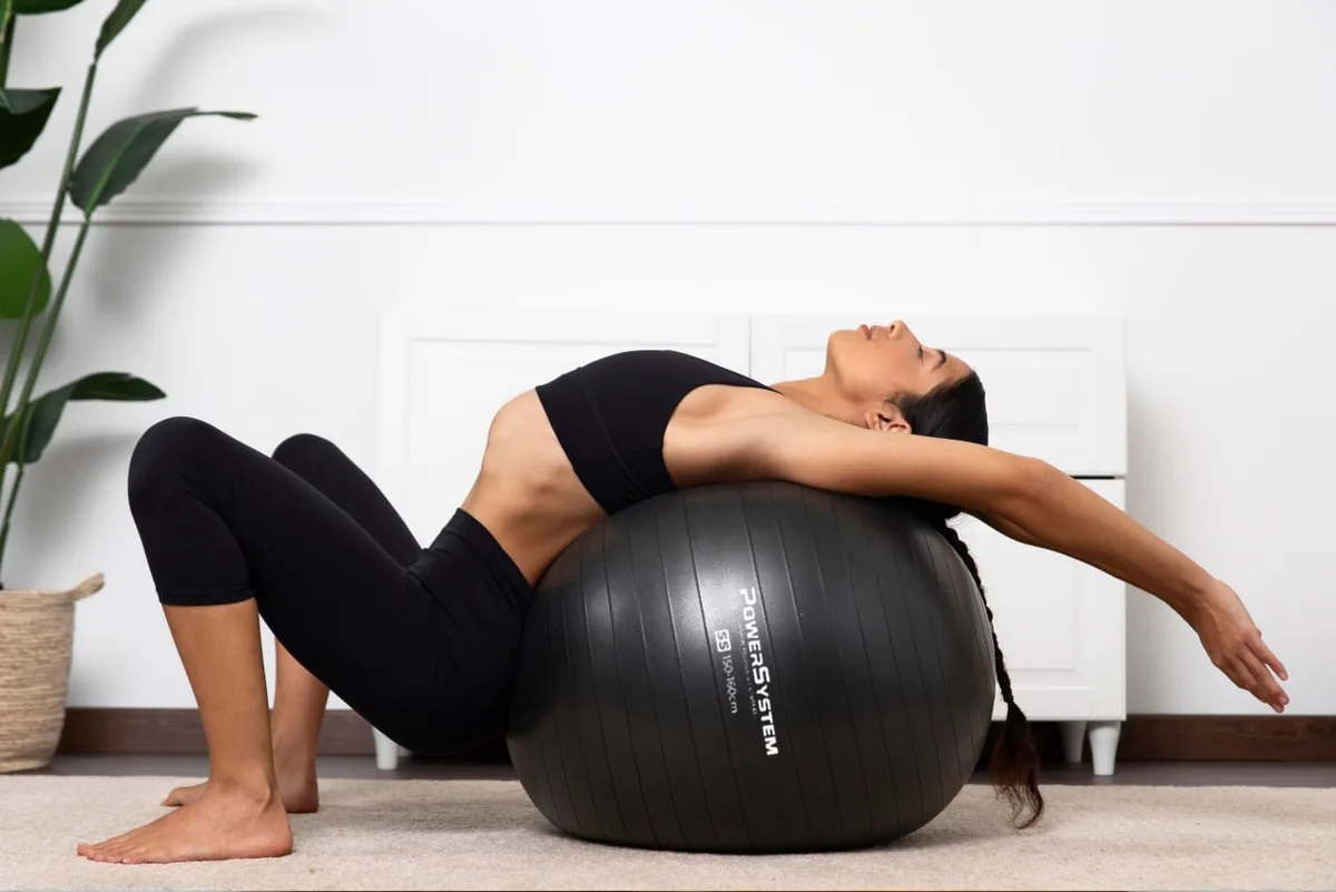 М'яч для фітнесу Active Point PVC 55 см Чорний