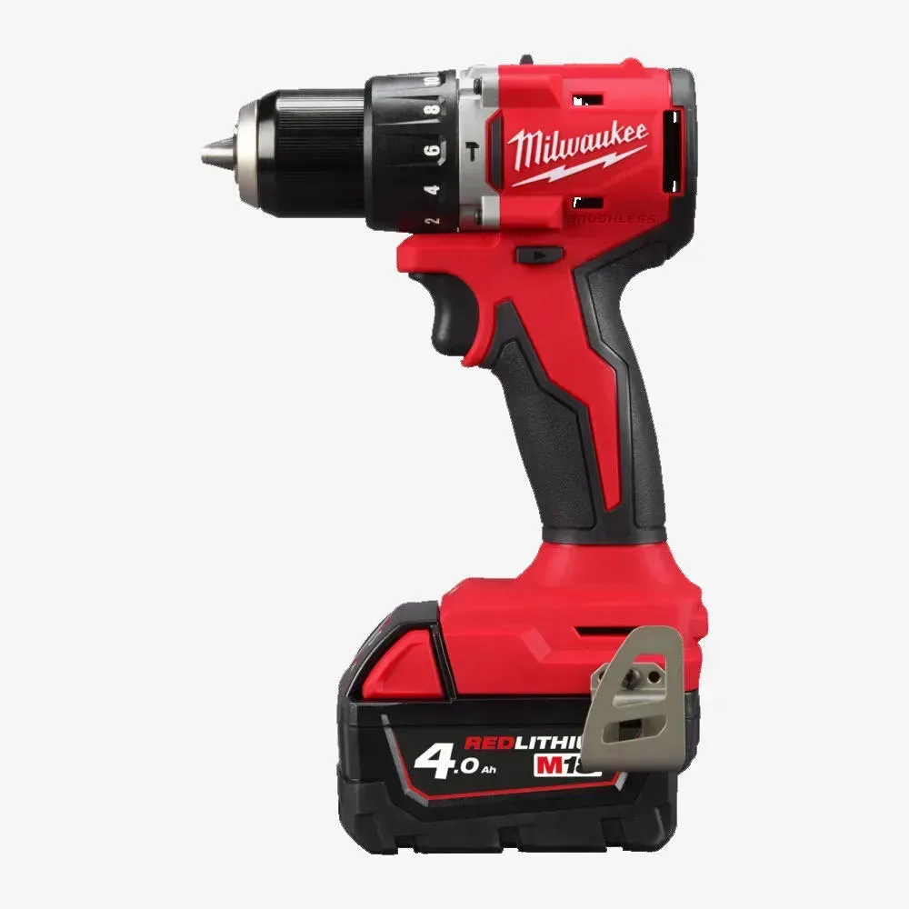 Акумуляторний шуруповерт-дриль Milwaukee М18 BLPDRC-422С 18В 1х2А·год 1х4А·год 60Нм 500·1700об/хв ЗП M12-18C