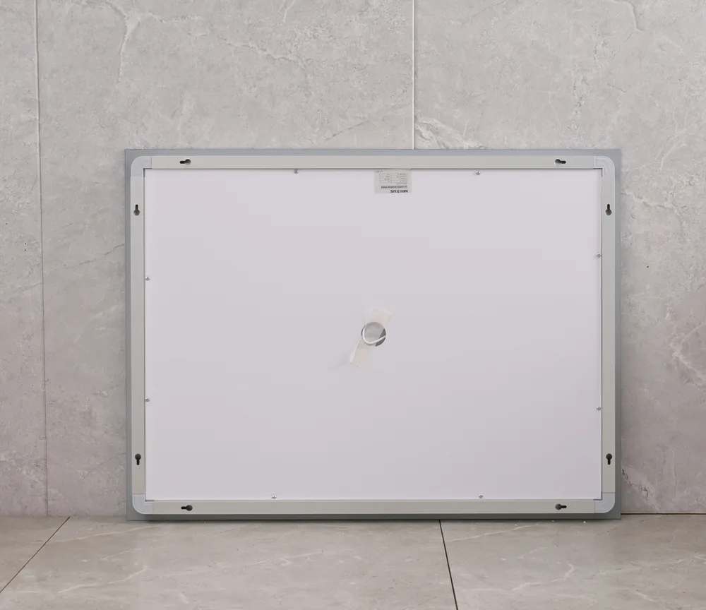 Дзеркало настінне з LED підсвічуванням Mixxus LIGHT MR01 80x60 см Біле безмідне скло