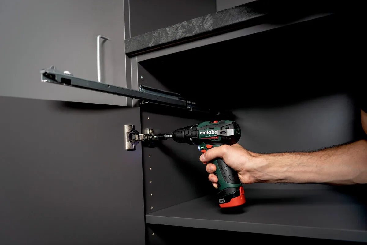 Акумуляторний ударний дриль Metabo PowerMaxx 12В 2х2А·год легкий шурупокрут для будівництва та ремонту