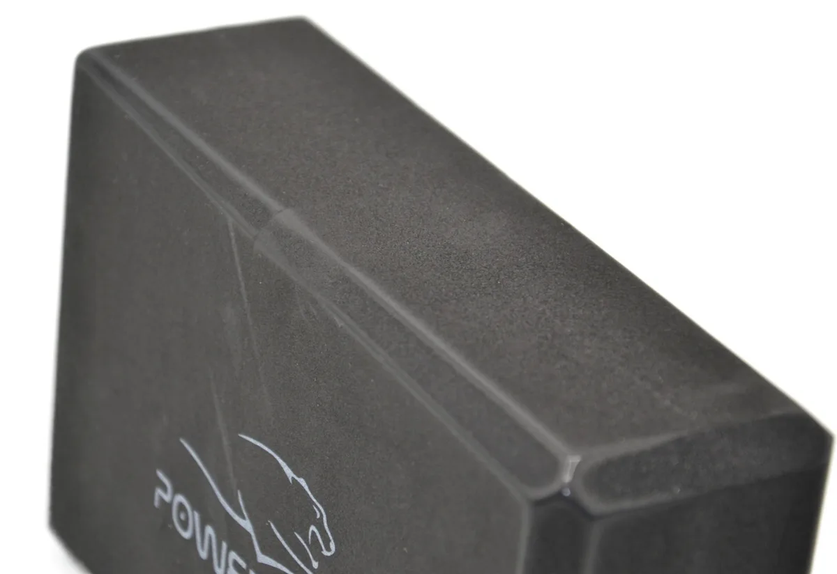 Блоки для йоги Active Point EVA 7,6х15,2х22,9 см Чорні 2 шт