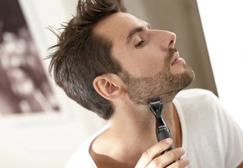 Тример Philips Multigroom Series 1000 4 насадки AA сталь чорний