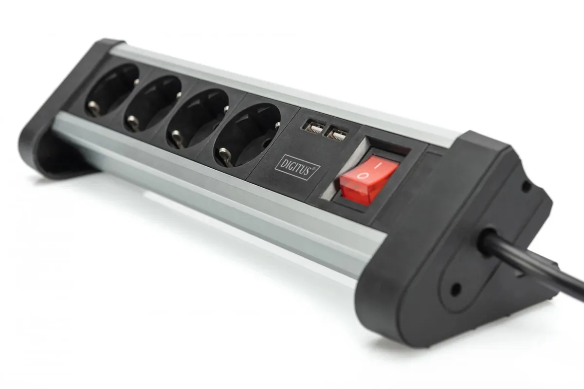 Блок розеток DIGITUS Office, 4xSchuko 16A, 2xUSB 2A, вимикач, 1.5м, вилка Schuko
