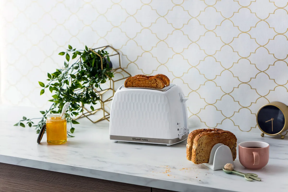 Тостер Russell Hobbs Honeycomb 850 Вт пластиковий білий