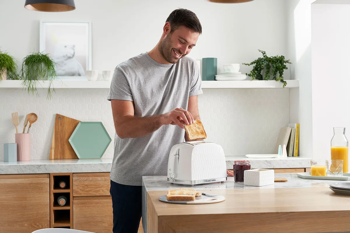 Тостер Russell Hobbs Honeycomb 850 Вт пластиковий білий