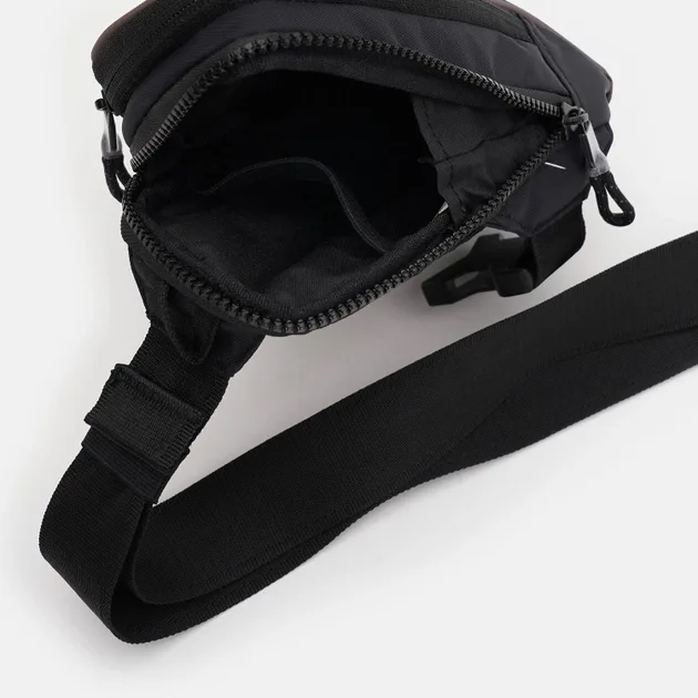 Сумка через плече NIKE нейлон 20,5x12,5x5 см чорна