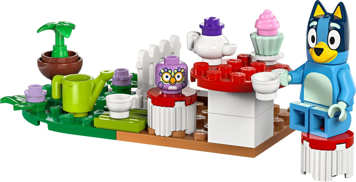 Конструктор LEGO набор "Блуи" Чаепитие Блуи